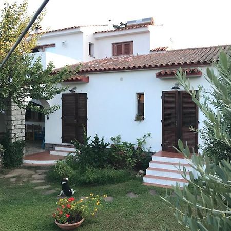 Phocea Panzió San Teodoro  Kültér fotó