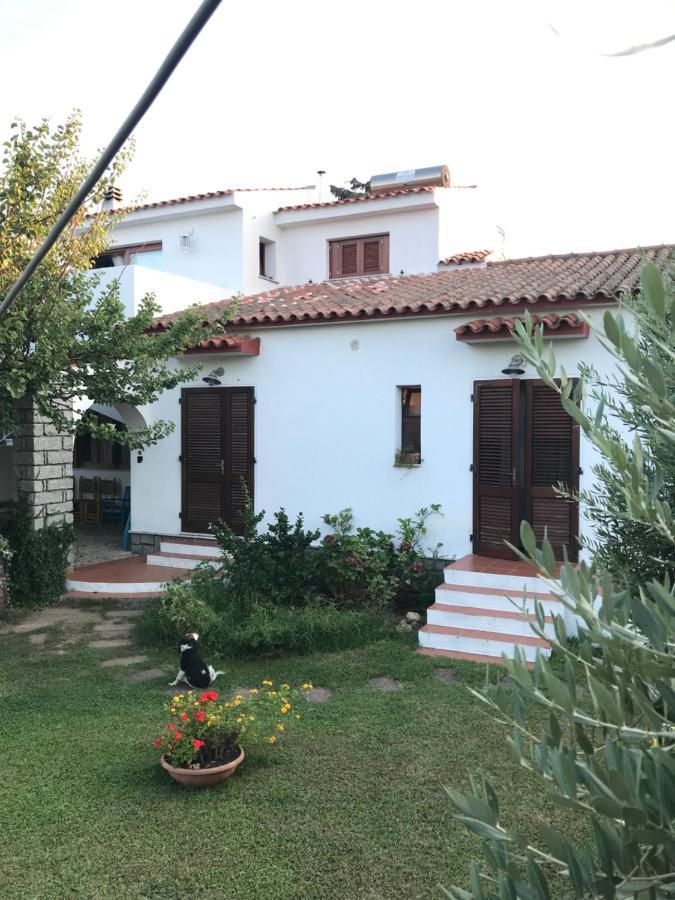 Phocea Panzió San Teodoro  Kültér fotó
